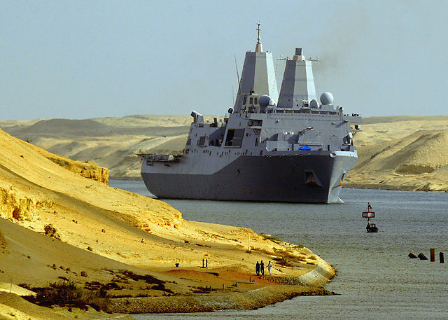 Suez Channel - U.S. Navy photo by Mass Communication Specialist 2nd Class Jason R. Zalasky