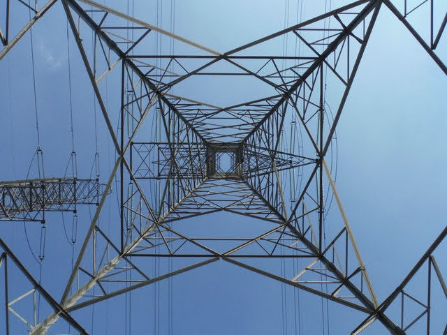 Infrastrutture energetiche - Foto di Miguel Á. Padriñán da Pexels